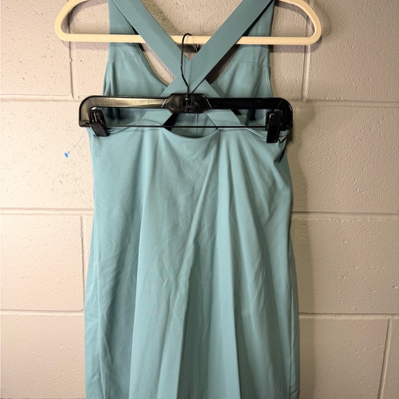 Women's FLX Affirmation Crossback Dress with Built-In Shorts - Picture 4 of 8